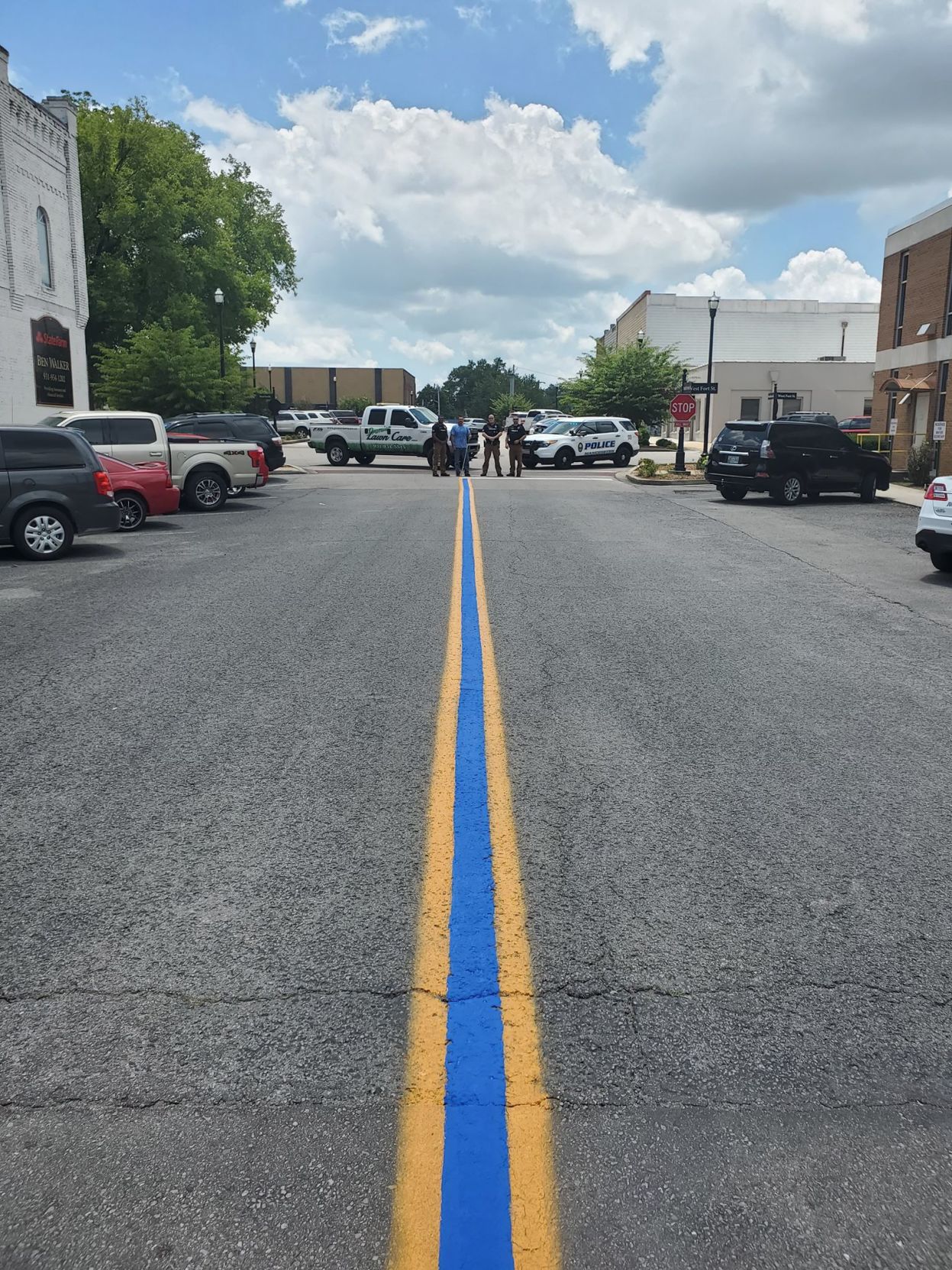 ‘Thin blue line’ shows support to MPD